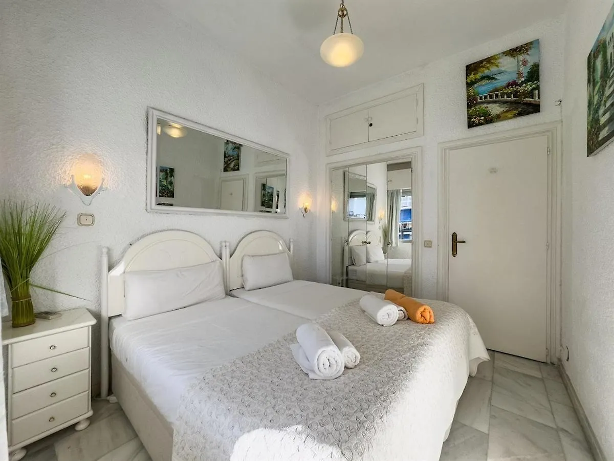 Skol 520C Cozy 1 Bedroom Apartment With Sea And Pool View Marbella Spain